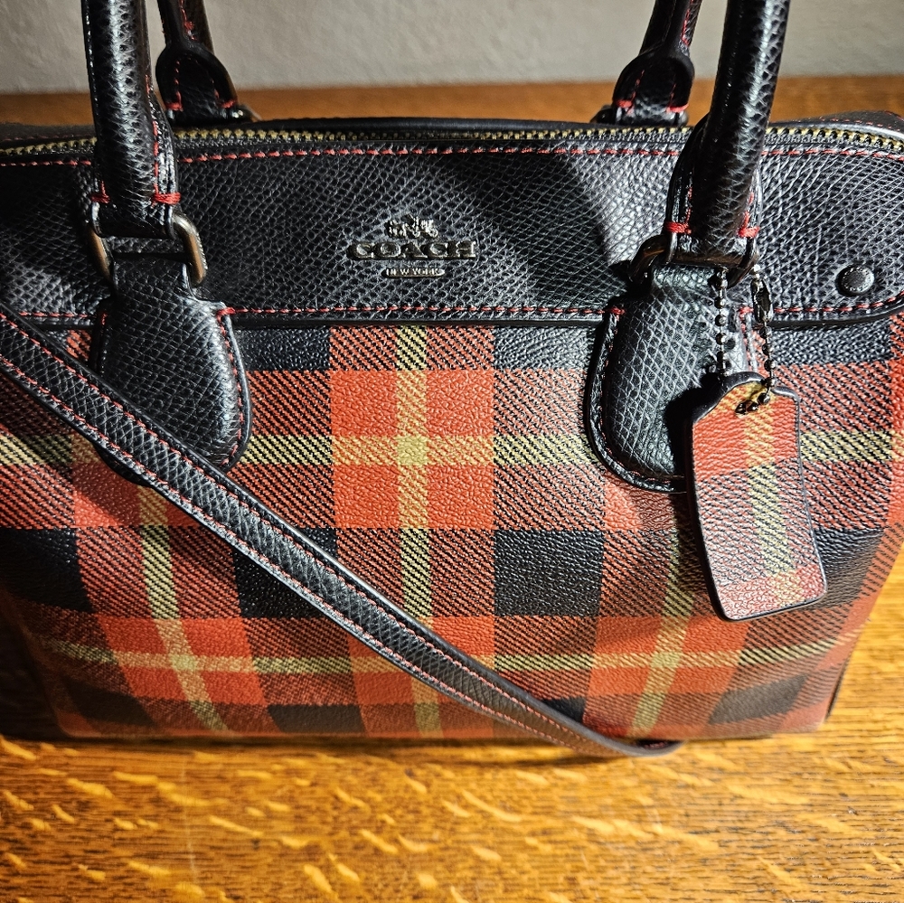 Coach Mini Bennet In Riley Plaid - Picture 3 of 15